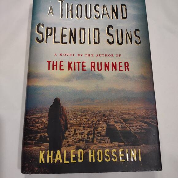 A Thousand Splendid Suns by Khaled Hosseini hardback book - Picture 1 of 7